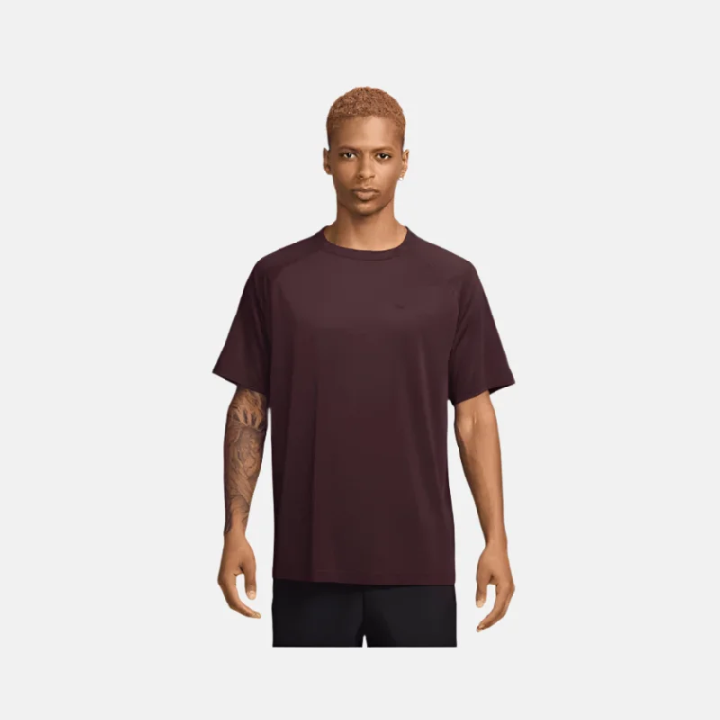 Nike Dri-Fit Ready Short-Sleeve Men's T-shirt -Burgundy Crush/Black