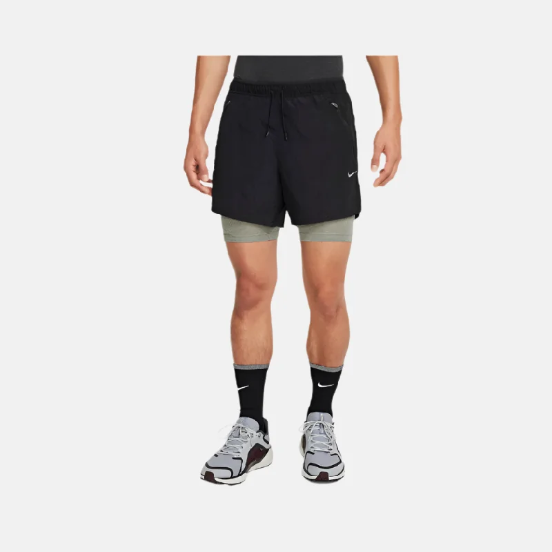 Nike Stride Running Division  Dri-FIT Water-Repellent 2-in-1 Running Men's Shorts -Black